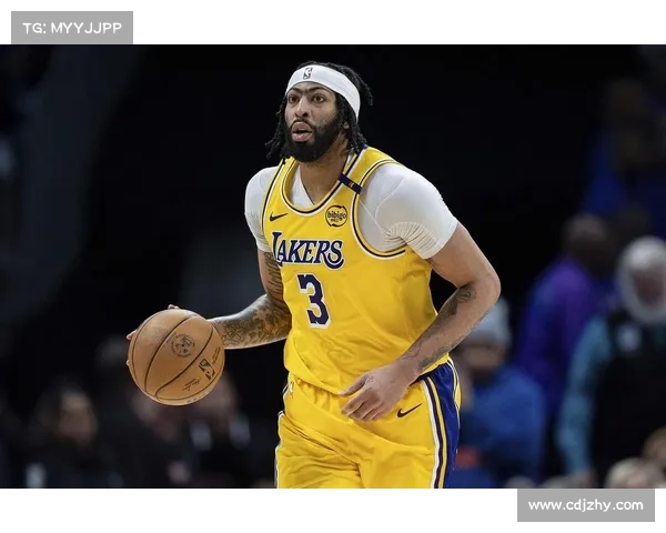 安东尼·戴维斯计划加入女性运动员培训项目推动性别平等和体育发展